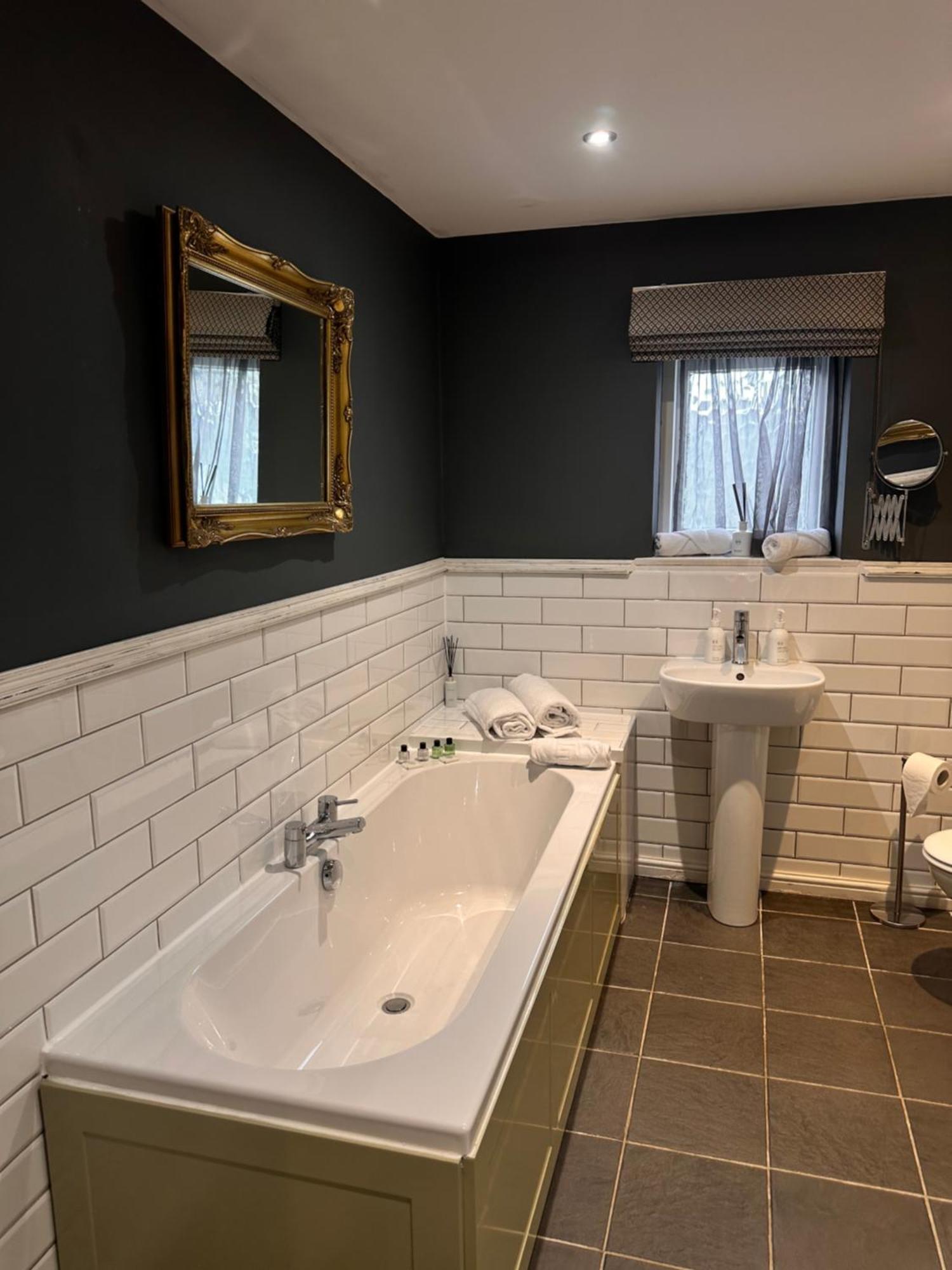 Hotel The Vicarage Holmes Chapel Zewnętrze zdjęcie